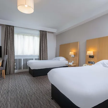 Park By Radisson Airport 3*