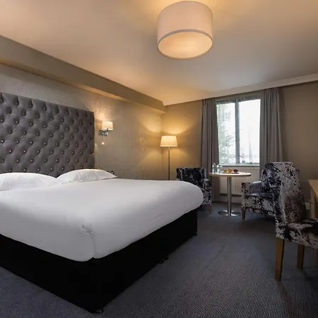 Hotel Park By Radisson Airport 3*