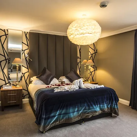 Hotel Park By Radisson Airport