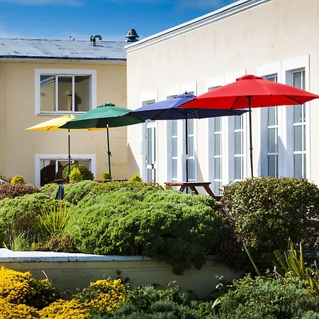 Park By Radisson Airport 3*