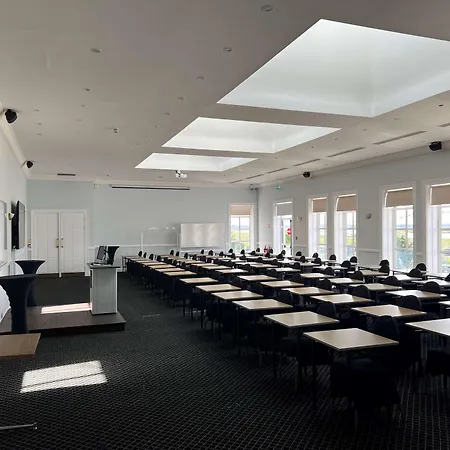 Park By Radisson Airport Shannon