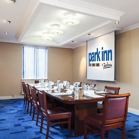 Park By Radisson Airport Hotel