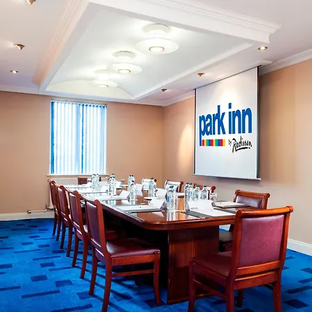 Park By Radisson Airport Hotel