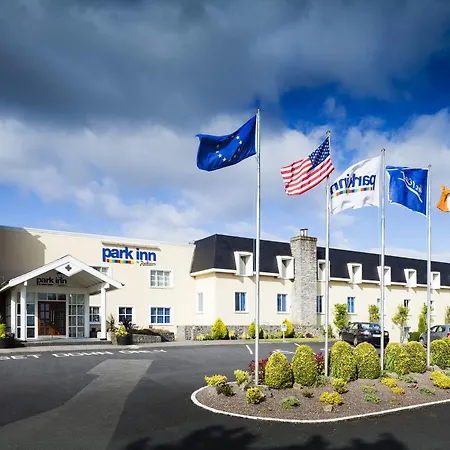 Park By Radisson Airport Hotel