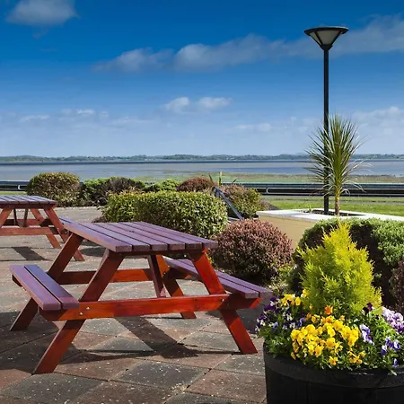 Park By Radisson Airport 3*