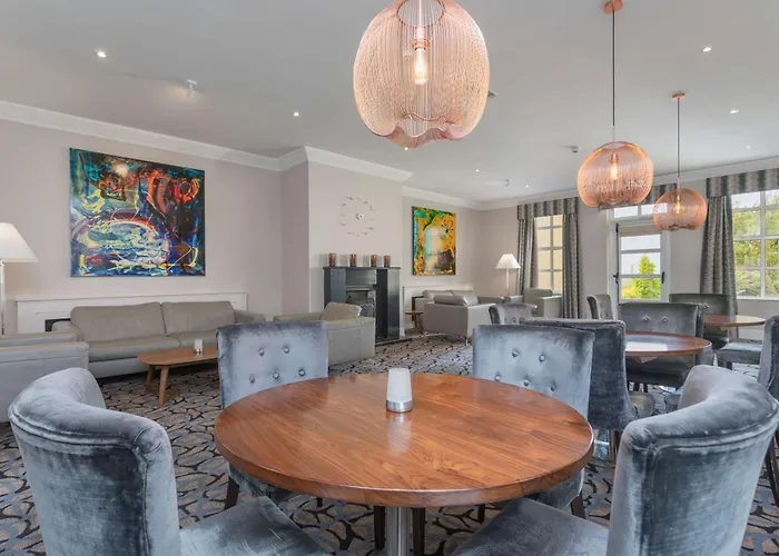 Отель Park By Radisson Airport