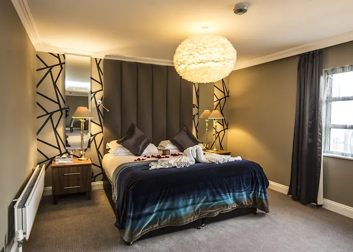 Отель Park By Radisson Airport