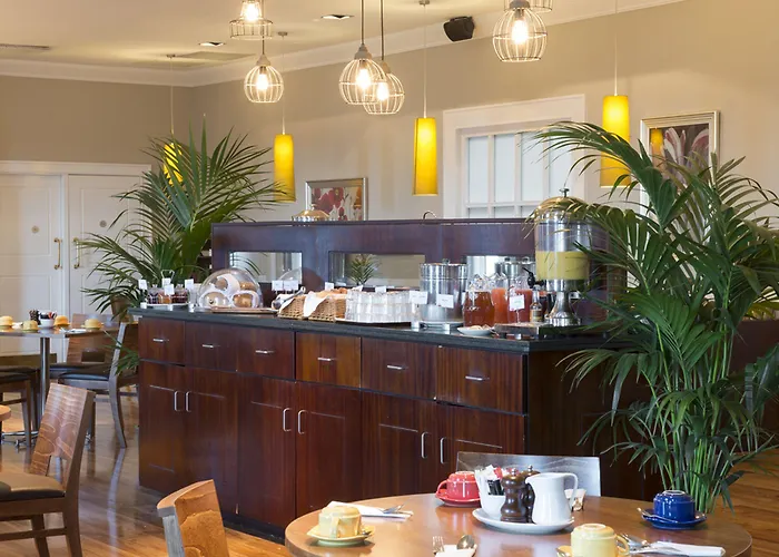 Park By Radisson Airport Отель