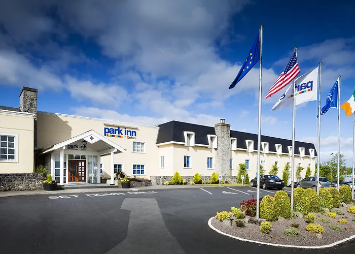 Отель Park By Radisson Airport 3*