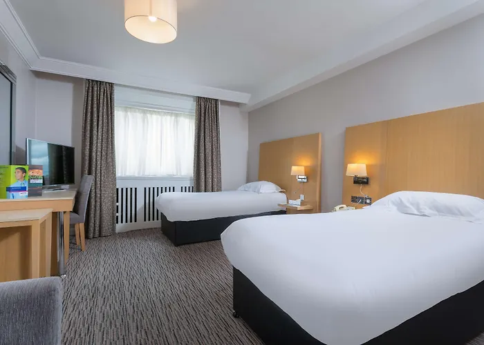 Park By Radisson Airport Отель