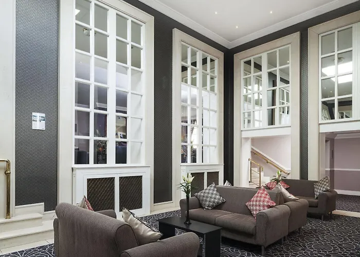 Park By Radisson Airport 3* Шеннон